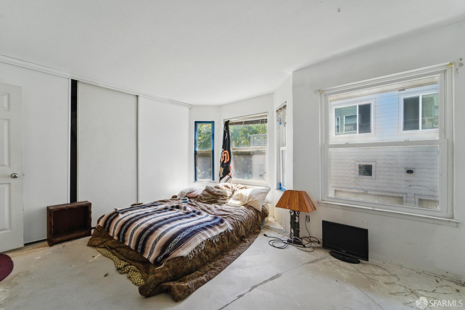 Detail Gallery Image 18 of 22 For 683 Frederick St, San Francisco,  CA 94117 - 2 Beds | 2 Baths