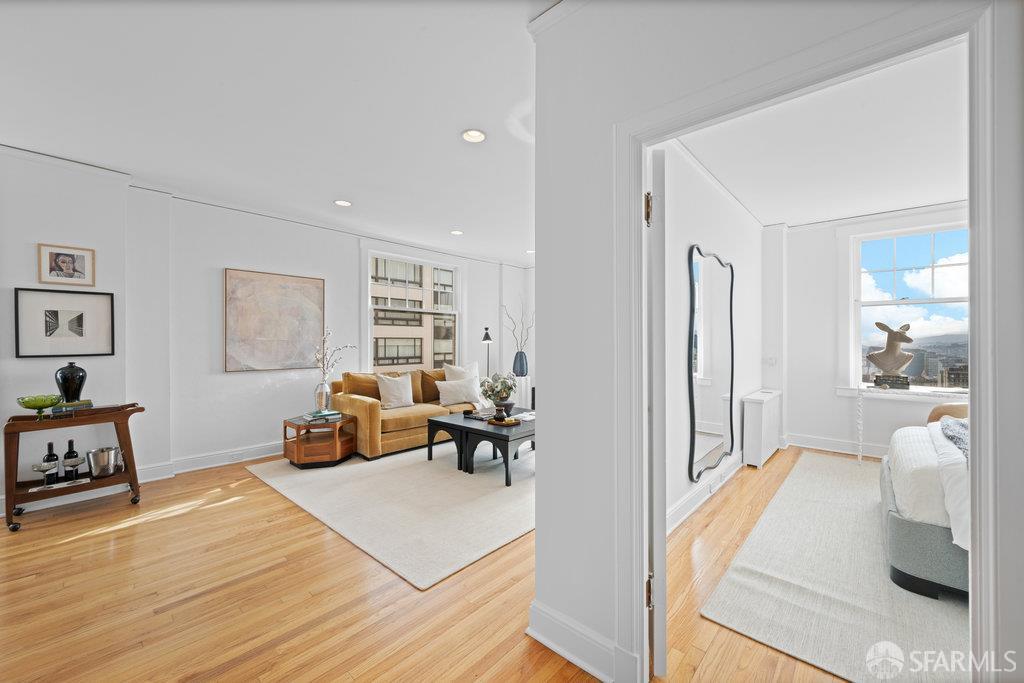 Photo #20: 425083698 Listing: Photo #20