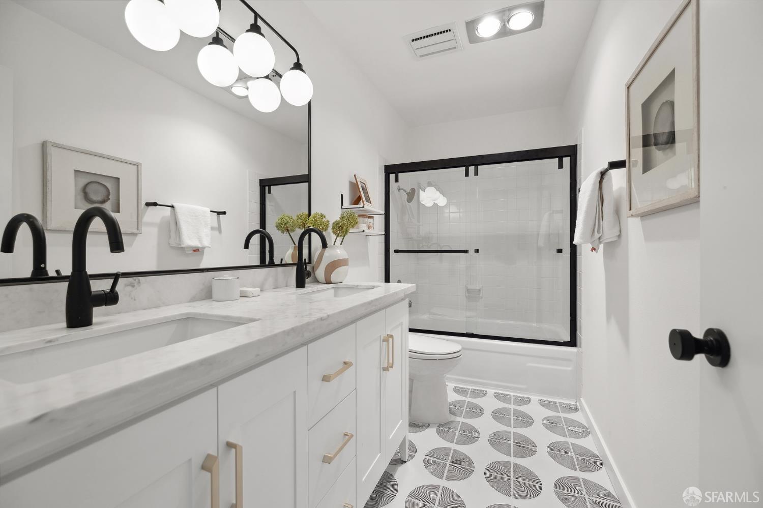 Photo #85: 425083636 Listing: Photo #85