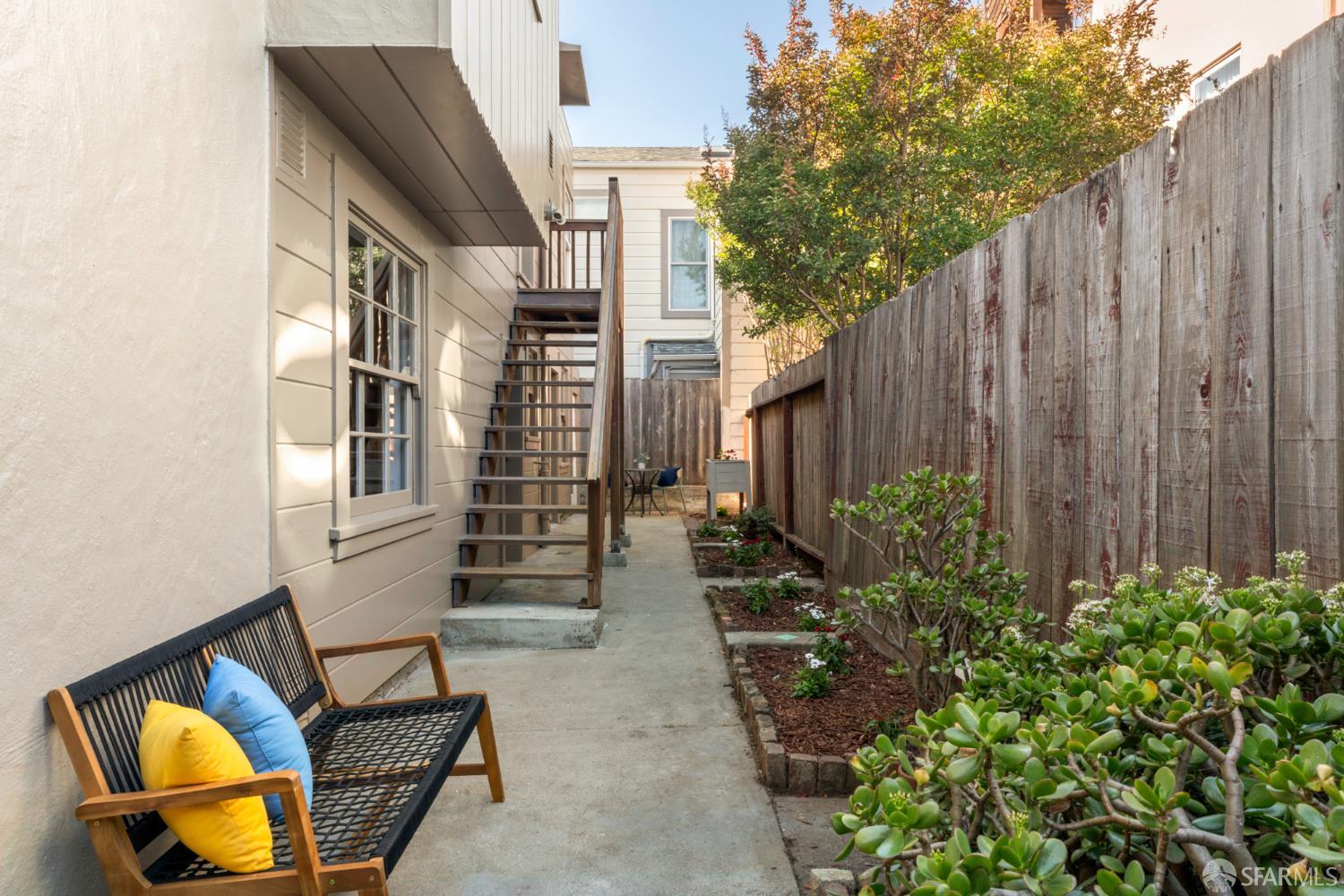 Detail Gallery Image 22 of 28 For 1310 Alabama St, San Francisco,  CA 94110 - 2 Beds | 1 Baths