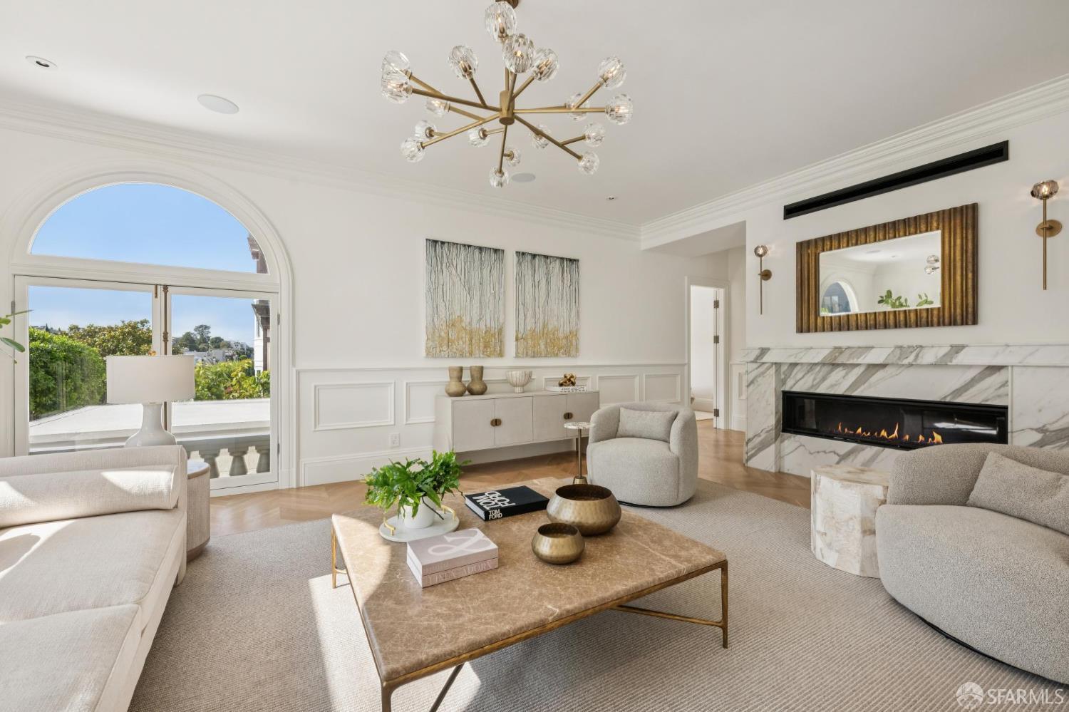 Detail Gallery Image 10 of 94 For 3300 Jackson St, San Francisco,  CA 94118 - 5 Beds | 6/2 Baths