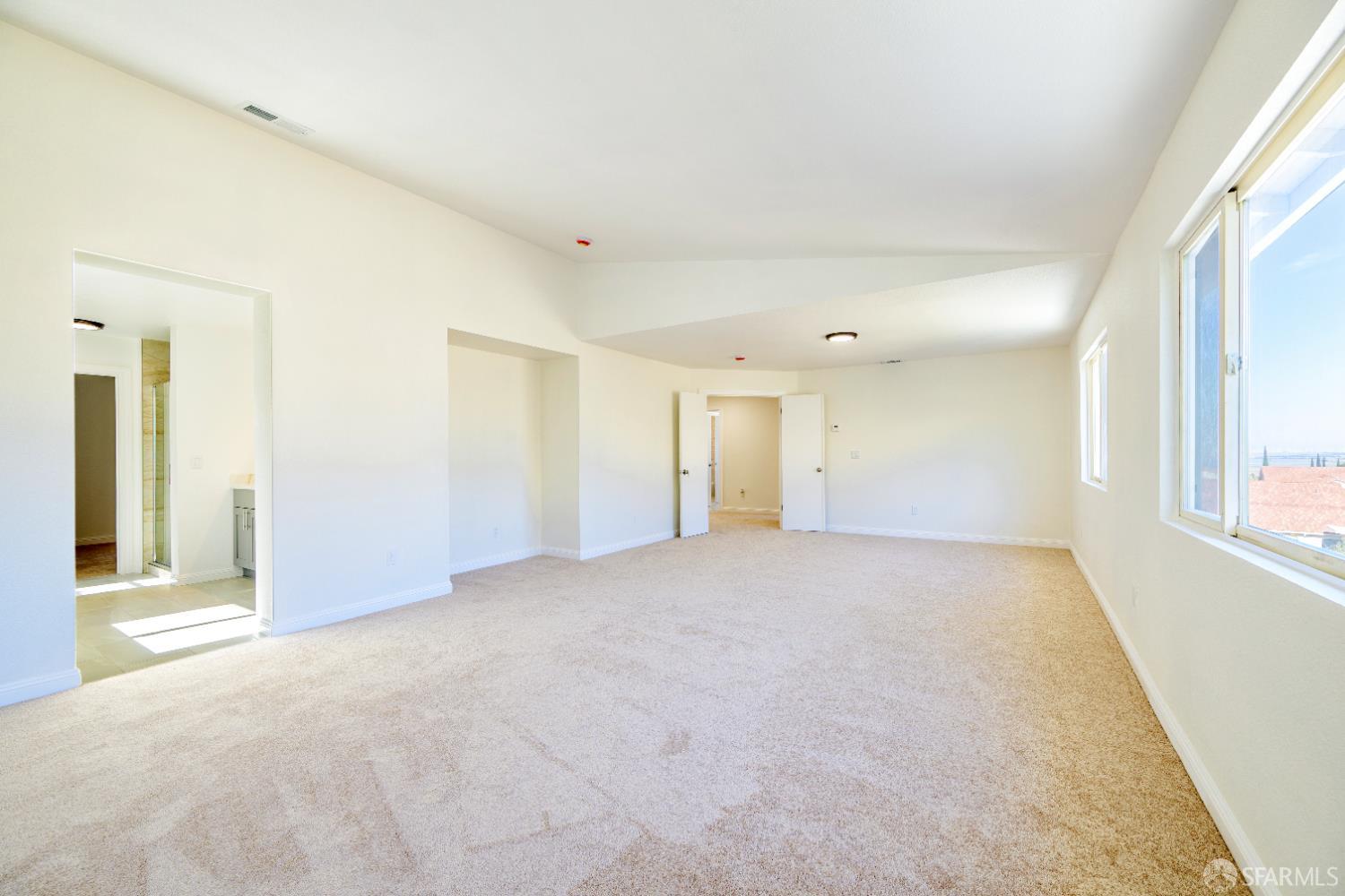 Detail Gallery Image 35 of 60 For 2275 Southwood Dr, Pittsburg,  CA 94565 - 6 Beds | 4 Baths