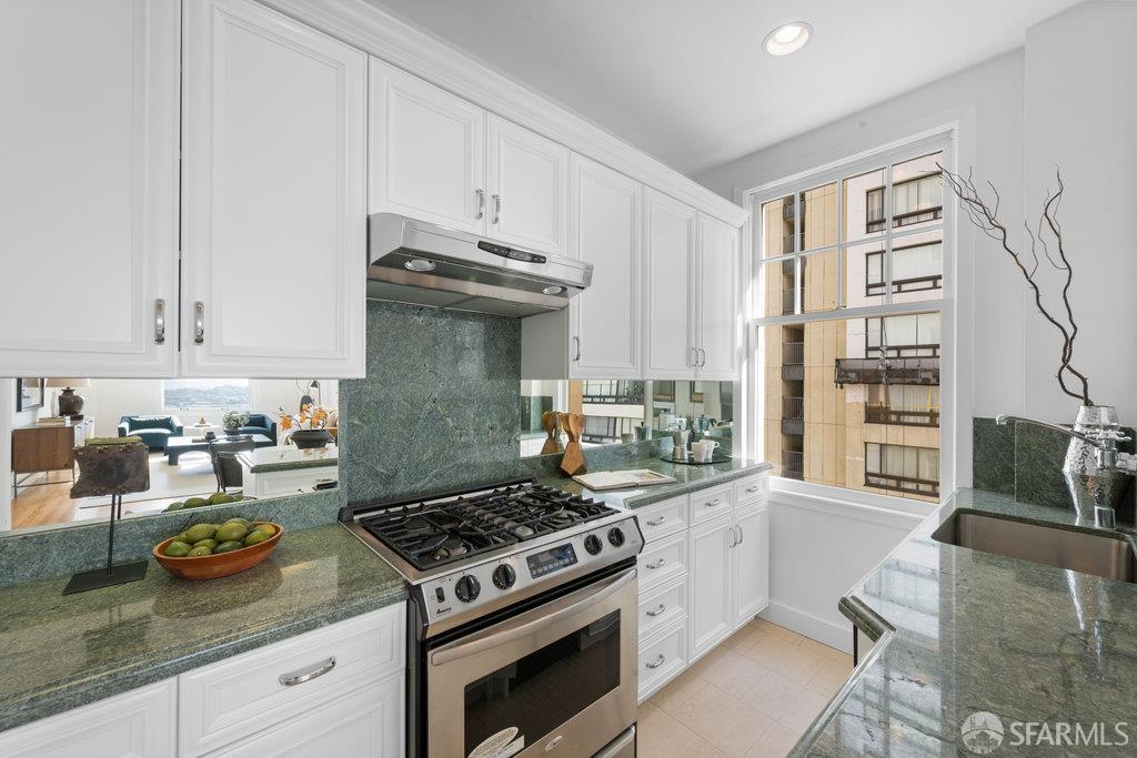 Photo #17: 425083698 Listing: Photo #17