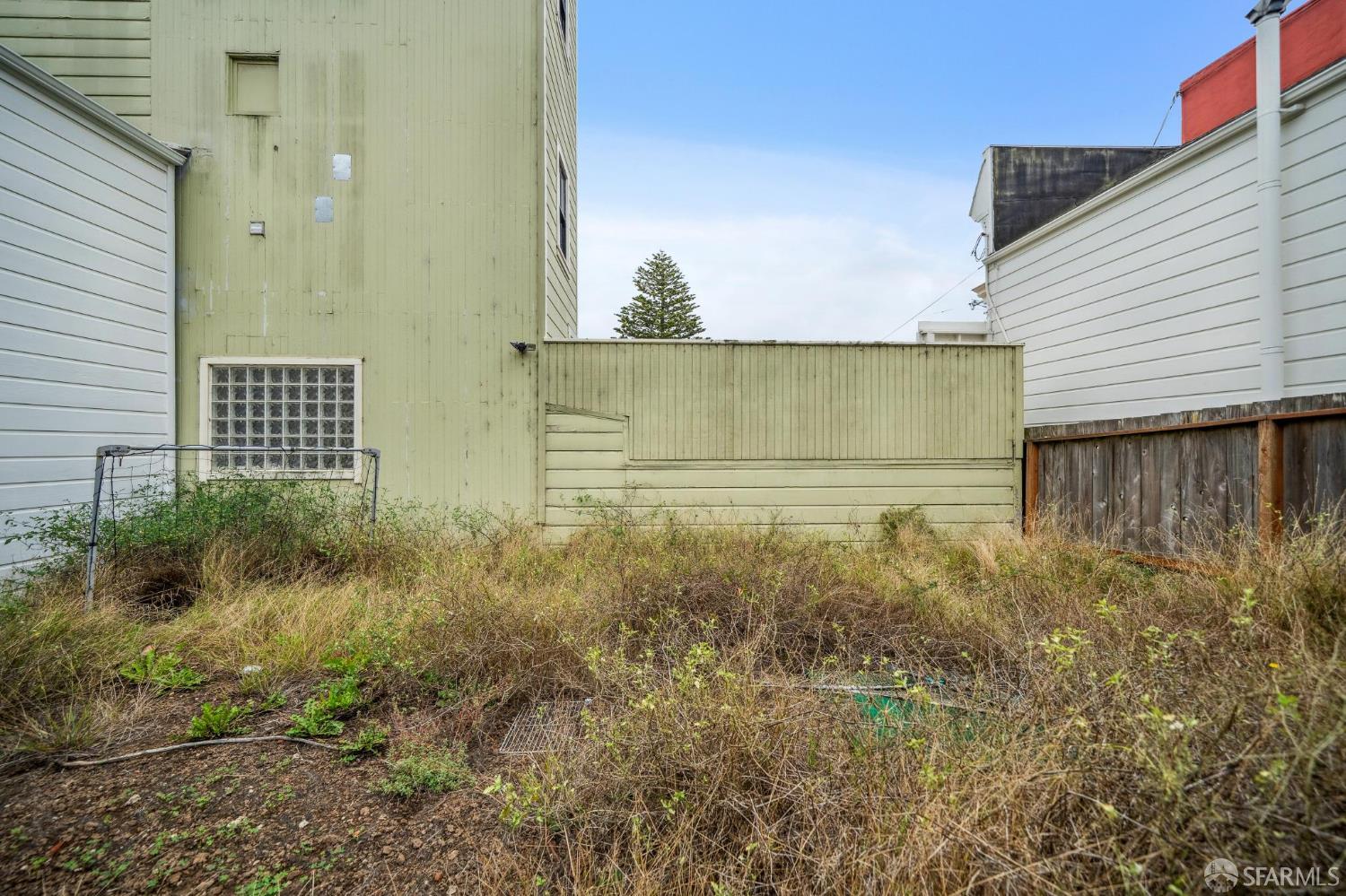 Detail Gallery Image 31 of 35 For 1040 Sanchez St, San Francisco,  CA 94114 - 2 Beds | 1 Baths