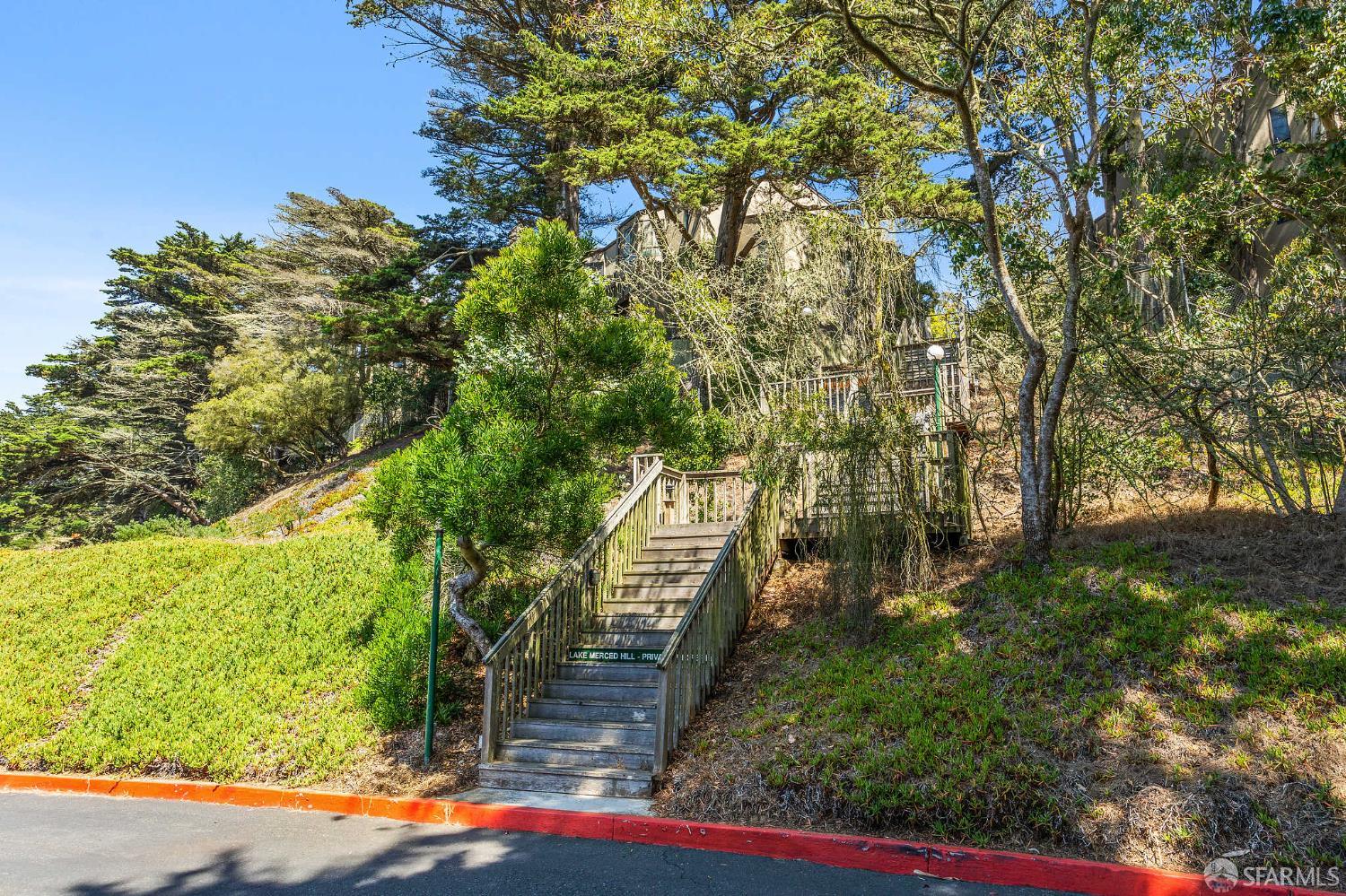 Photo #94: 425083636 Listing: Photo #94