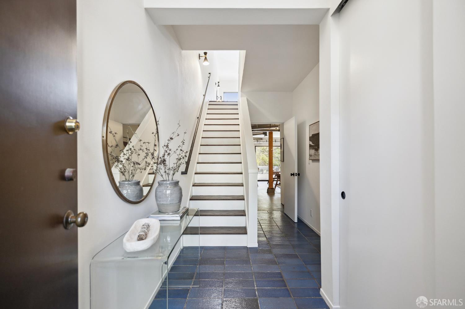 Photo #16: 425083636 Listing: Photo #16