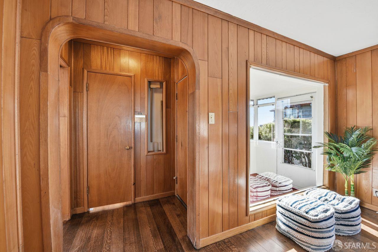 Detail Gallery Image 4 of 47 For 7347 Terrace Dr, El Cerrito,  CA 94530 - 4 Beds | 2 Baths