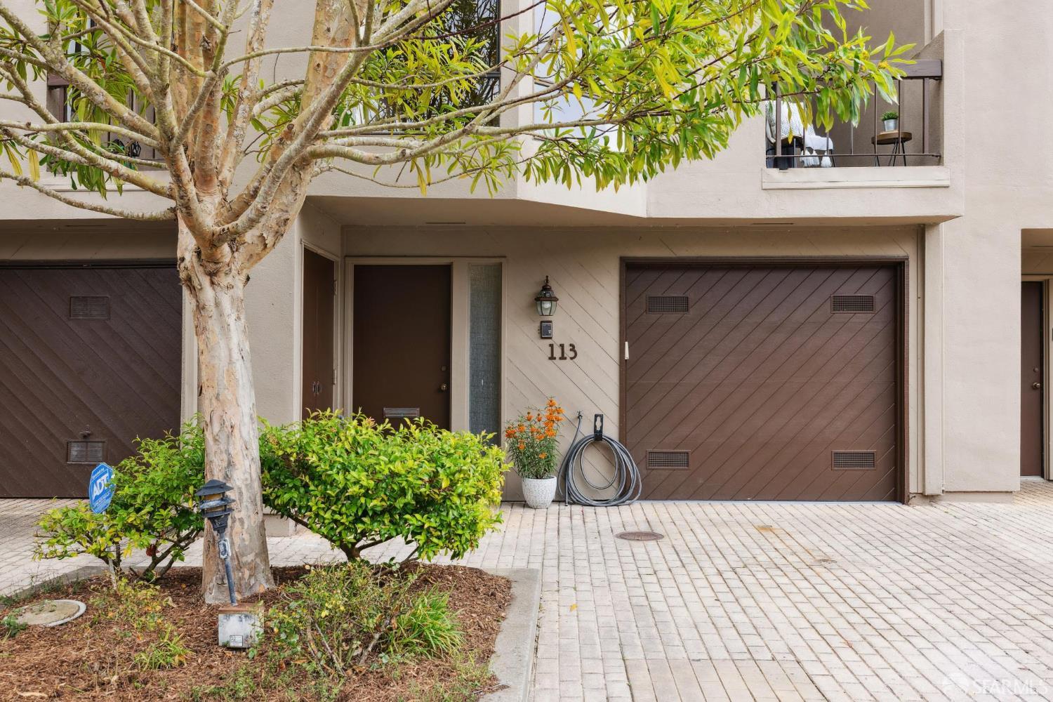 Photo #6: 425083916 Listing: Photo #6