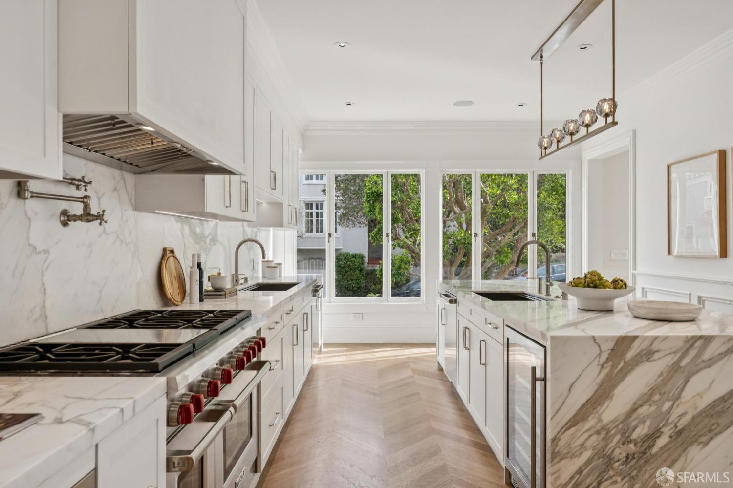 Detail Gallery Image 20 of 94 For 3300 Jackson St, San Francisco,  CA 94118 - 5 Beds | 6/2 Baths