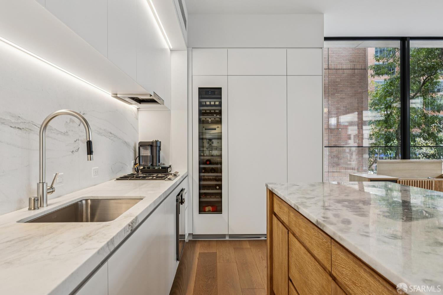 Detail Gallery Image 11 of 34 For 1 Steuart Ln #201,  San Francisco,  CA 94105 - 2 Beds | 2 Baths