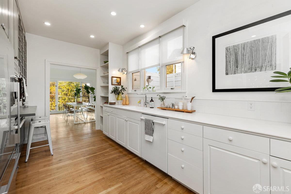 Photo #19: 425083671 Listing: Photo #19