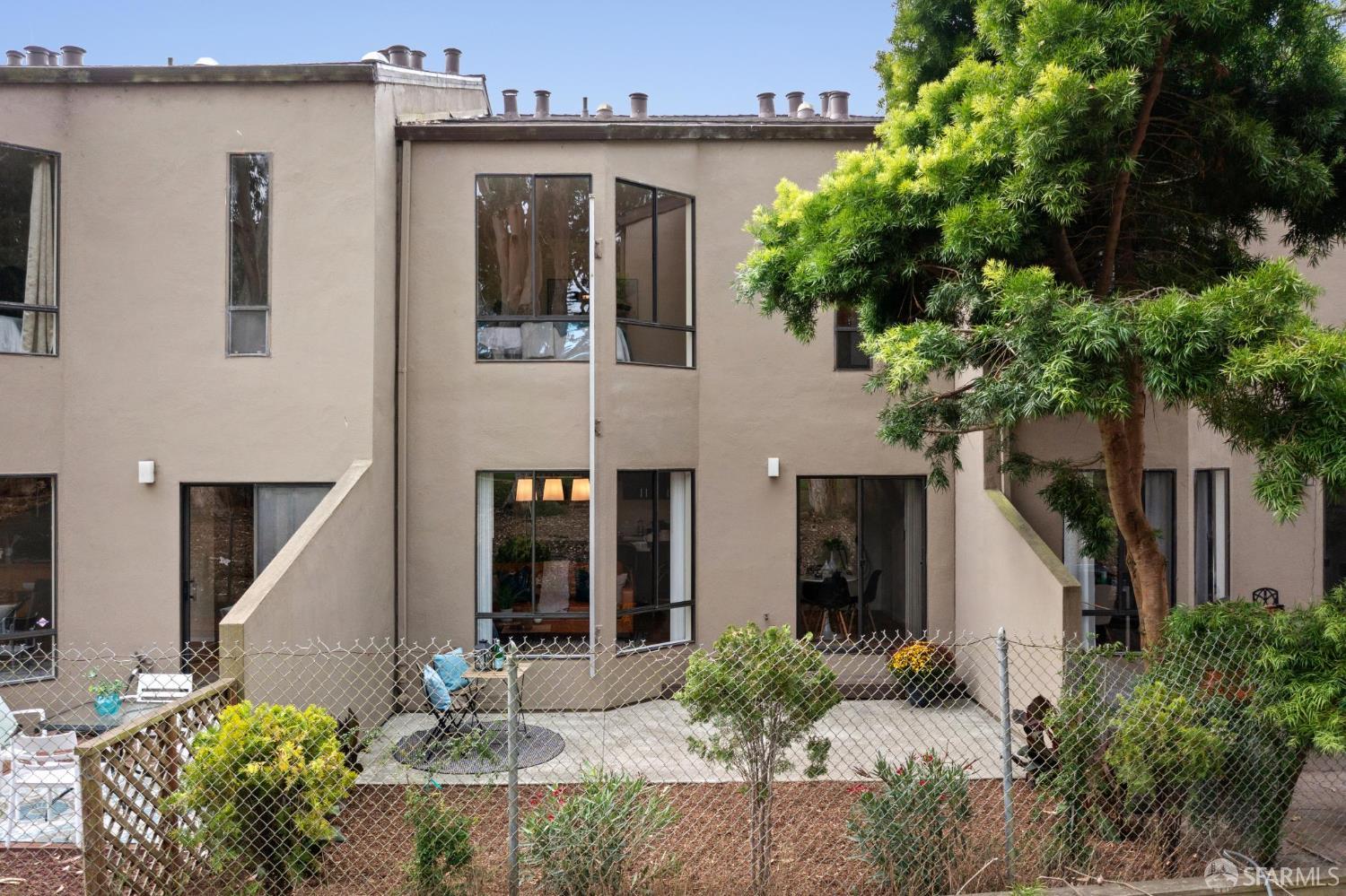 Photo #48: 425083916 Listing: Photo #48