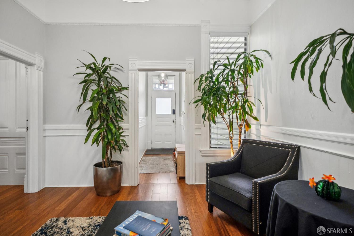 Detail Gallery Image 12 of 35 For 1040 Sanchez St, San Francisco,  CA 94114 - 2 Beds | 1 Baths