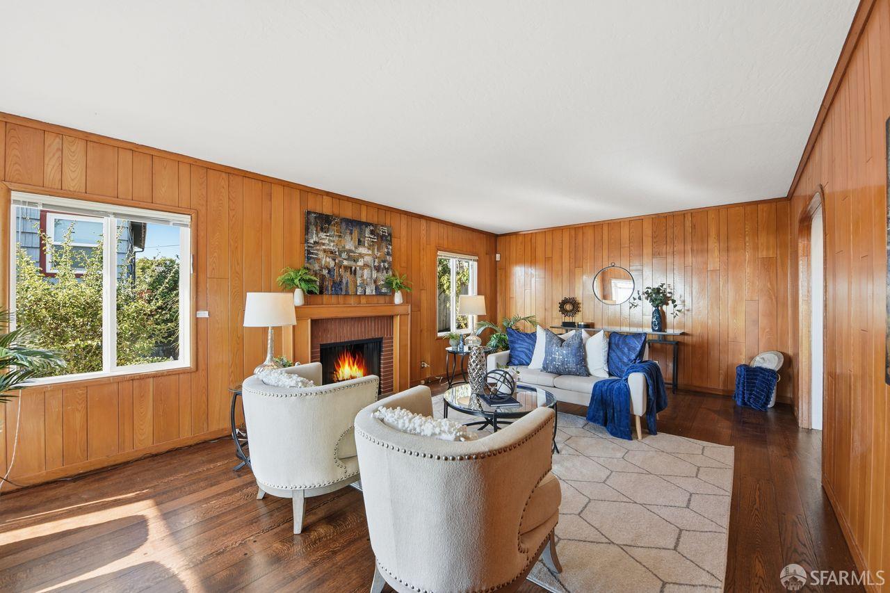 Detail Gallery Image 5 of 47 For 7347 Terrace Dr, El Cerrito,  CA 94530 - 4 Beds | 2 Baths