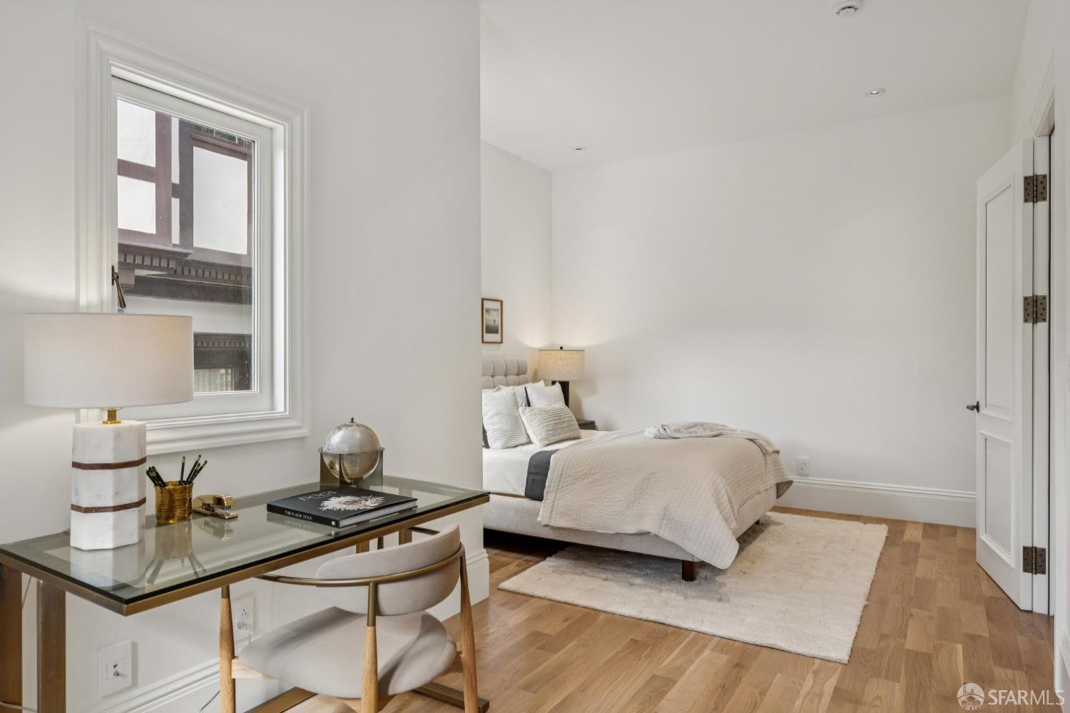 Detail Gallery Image 14 of 94 For 3300 Jackson St, San Francisco,  CA 94118 - 5 Beds | 6/2 Baths