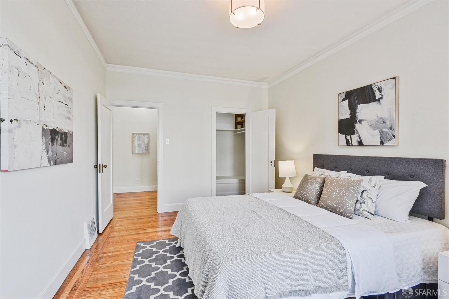 Detail Gallery Image 19 of 39 For 1411 Oakdale Ave, San Francisco,  CA 94124 - 3 Beds | 1/1 Baths