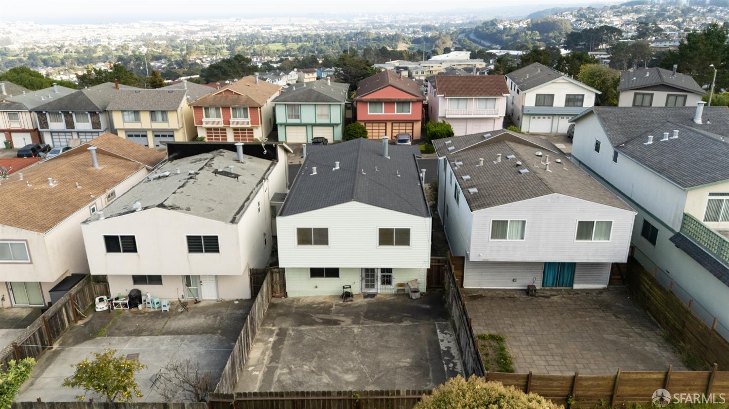 Detail Gallery Image 52 of 59 For 257 Hampshire Ct, Daly City,  CA 94015 - 5 Beds | 4 Baths