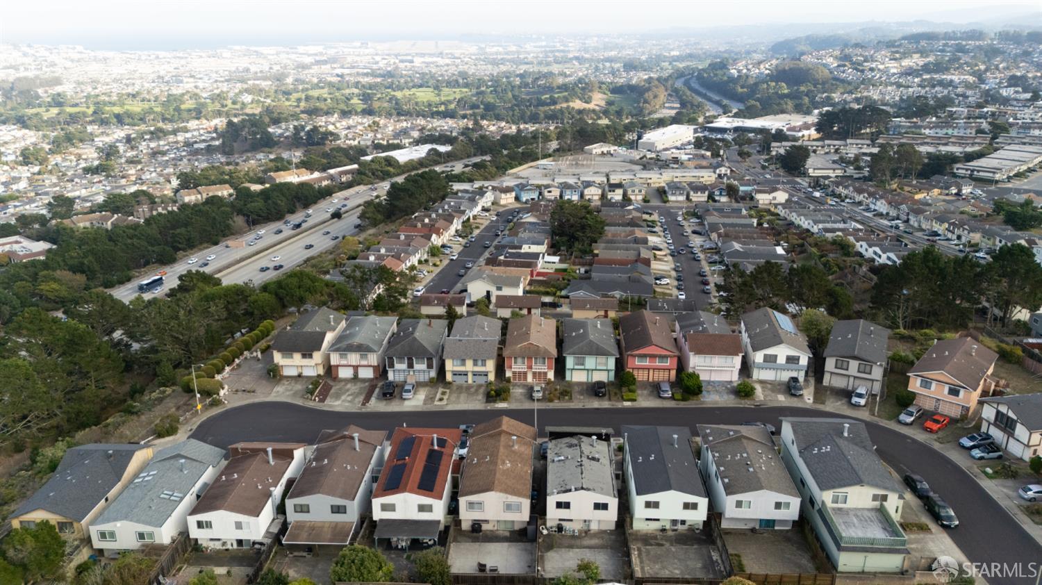 Detail Gallery Image 56 of 59 For 257 Hampshire Ct, Daly City,  CA 94015 - 5 Beds | 4 Baths