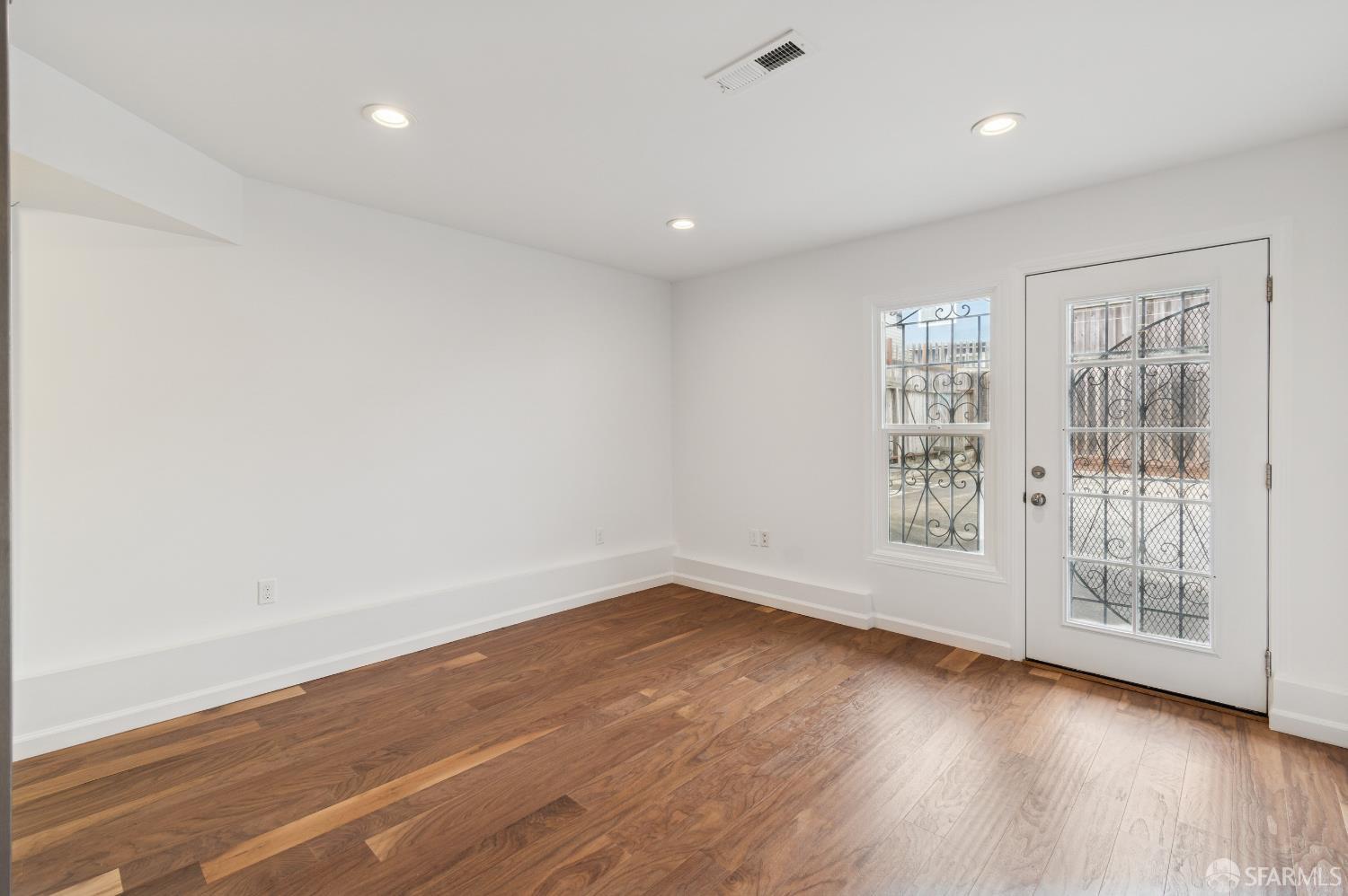 Detail Gallery Image 49 of 59 For 257 Hampshire Ct, Daly City,  CA 94015 - 5 Beds | 4 Baths