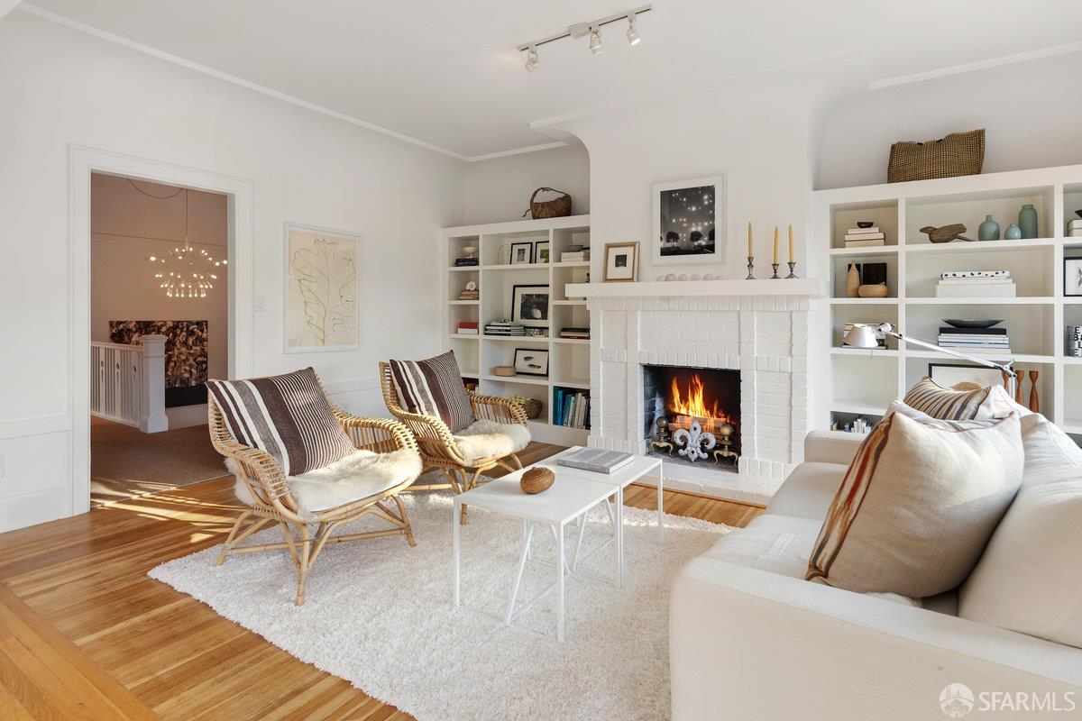 Photo #9: 425083671 Listing: Photo #9