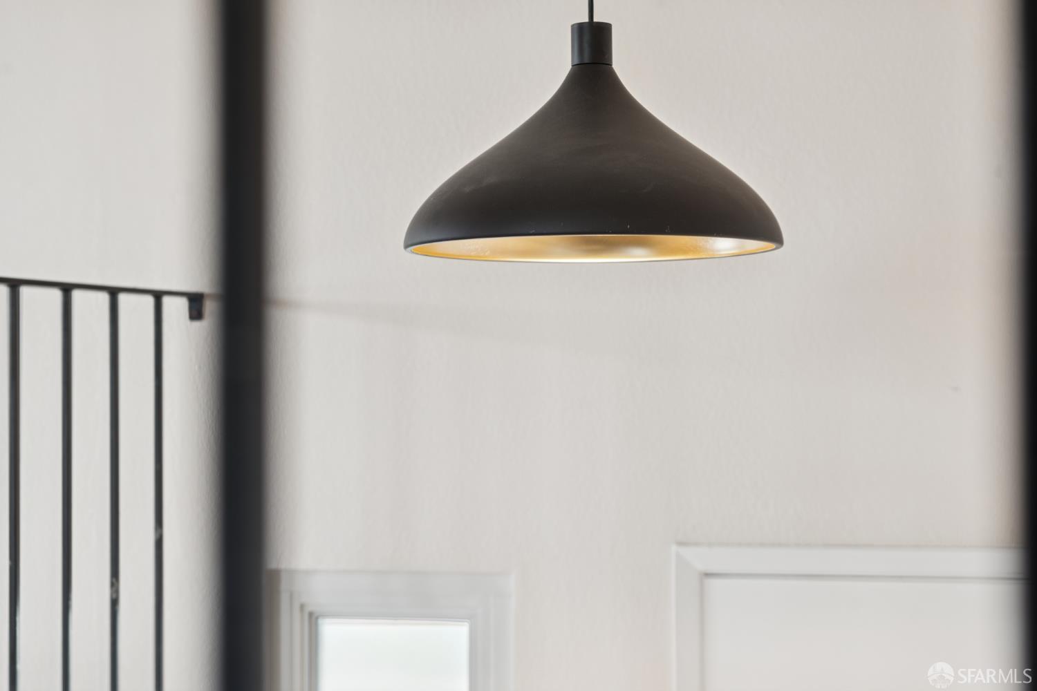 Detail Gallery Image 8 of 59 For 257 Hampshire Ct, Daly City,  CA 94015 - 5 Beds | 4 Baths