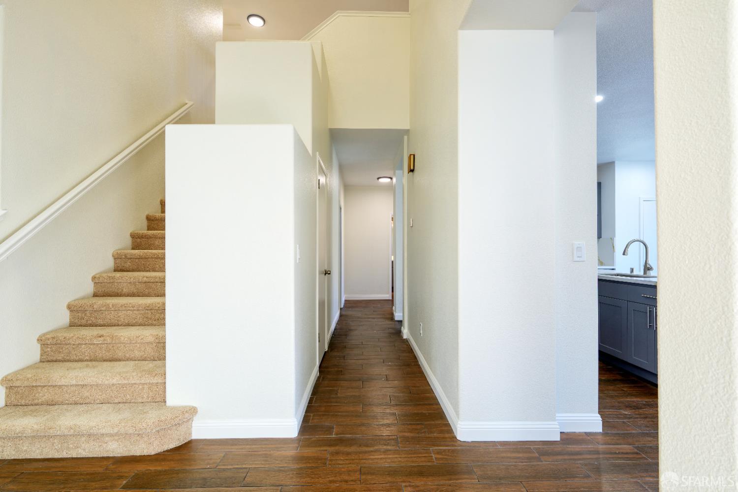 Detail Gallery Image 6 of 60 For 2275 Southwood Dr, Pittsburg,  CA 94565 - 6 Beds | 4 Baths