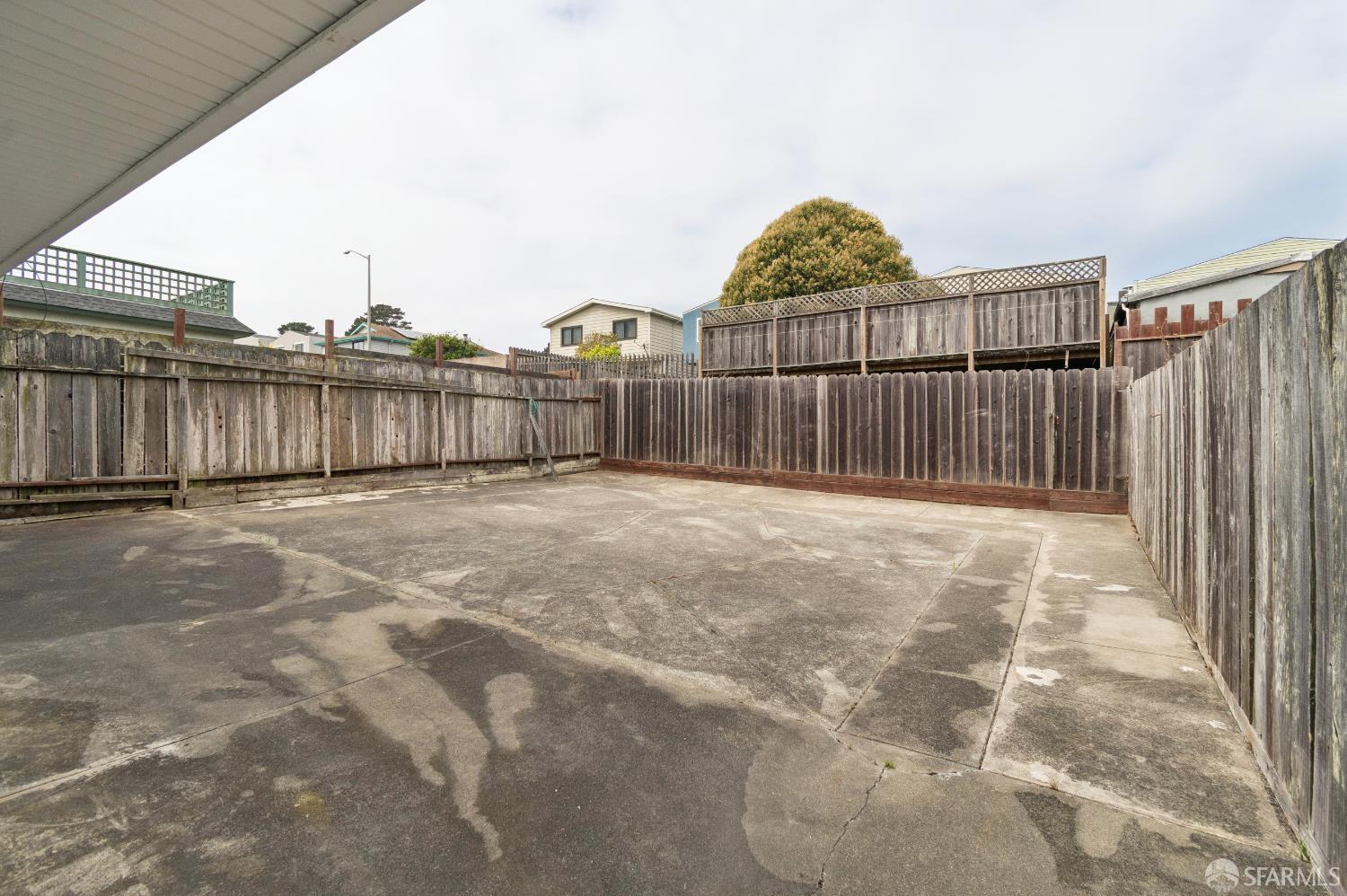 Detail Gallery Image 50 of 59 For 257 Hampshire Ct, Daly City,  CA 94015 - 5 Beds | 4 Baths