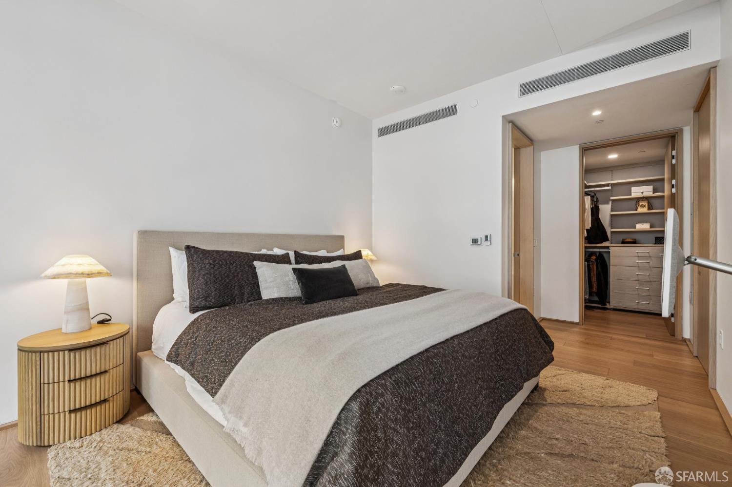 Detail Gallery Image 17 of 34 For 1 Steuart Ln #201,  San Francisco,  CA 94105 - 2 Beds | 2 Baths