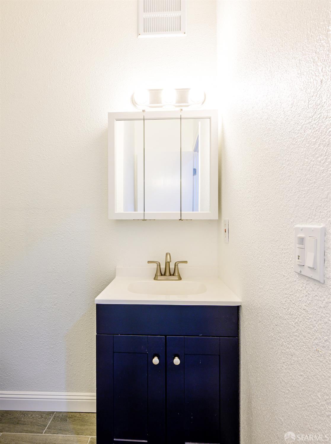 Detail Gallery Image 28 of 60 For 2275 Southwood Dr, Pittsburg,  CA 94565 - 6 Beds | 4 Baths