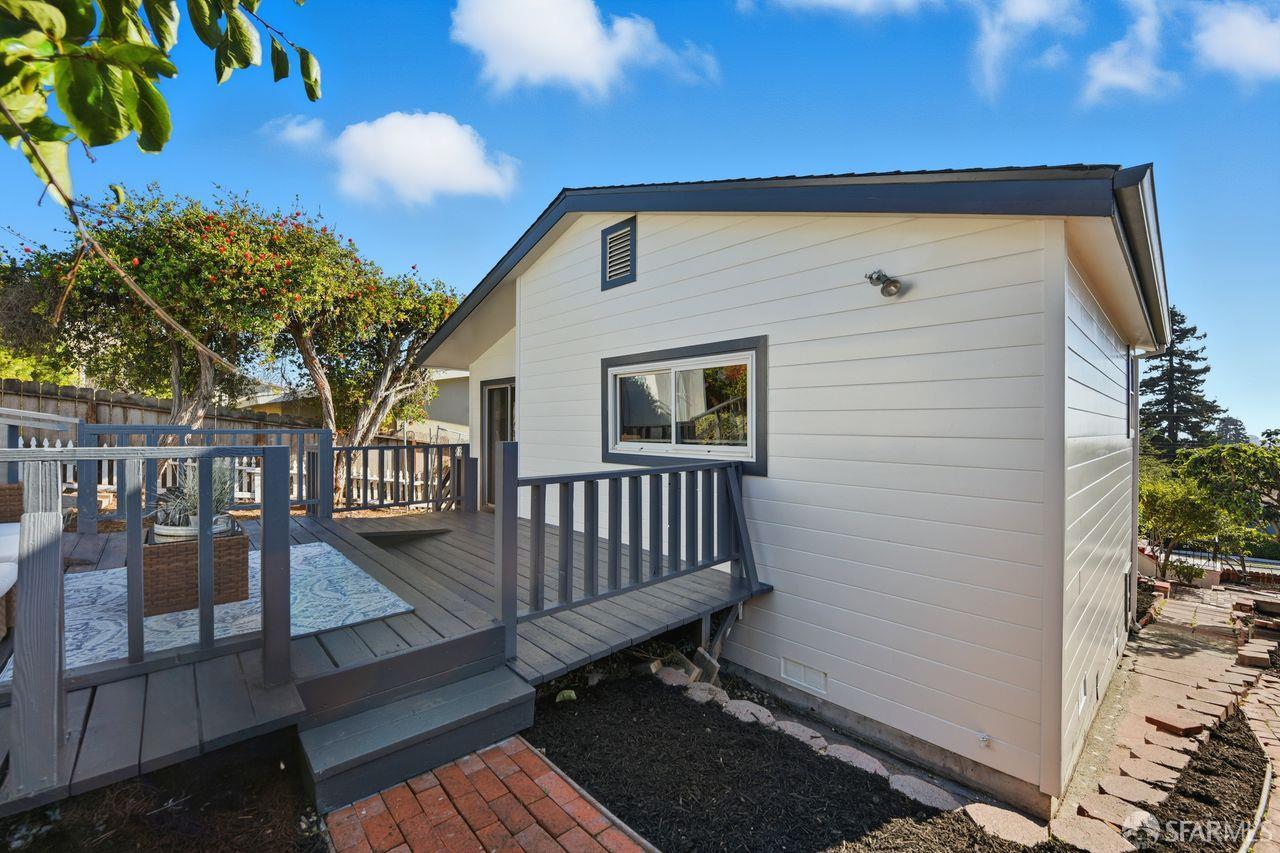 Detail Gallery Image 37 of 47 For 7347 Terrace Dr, El Cerrito,  CA 94530 - 4 Beds | 2 Baths