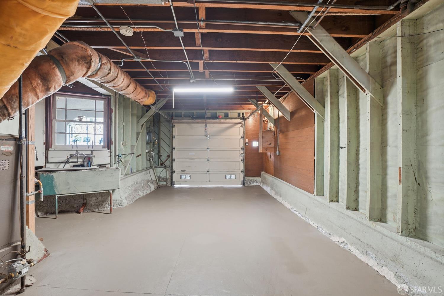 Detail Gallery Image 27 of 55 For 2087 29th Ave, San Francisco,  CA 94116 - 3 Beds | 1 Baths