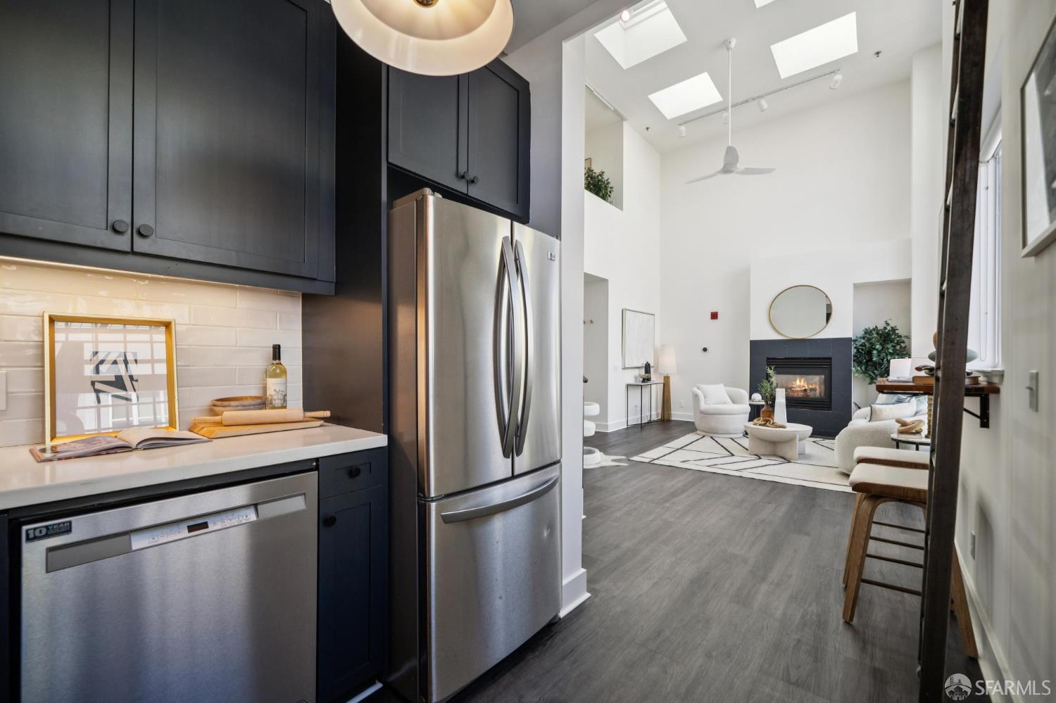 Detail Gallery Image 14 of 27 For 128 Morris St #13,  San Francisco,  CA 94107 - 1 Beds | 1/1 Baths