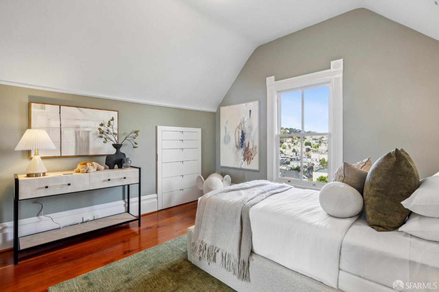 Detail Gallery Image 40 of 77 For 4106 20th St, San Francisco,  CA 94114 - 4 Beds | 3 Baths