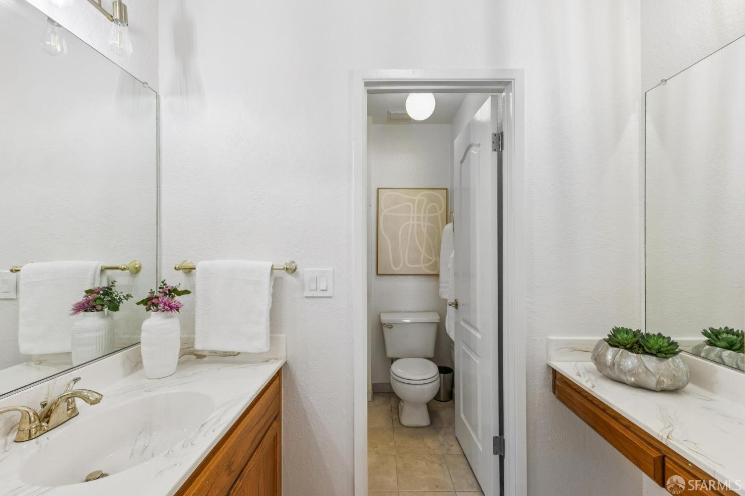 Detail Gallery Image 25 of 42 For 36931 Newark Blvd #E,  Newark,  CA 94560 - 2 Beds | 2/1 Baths