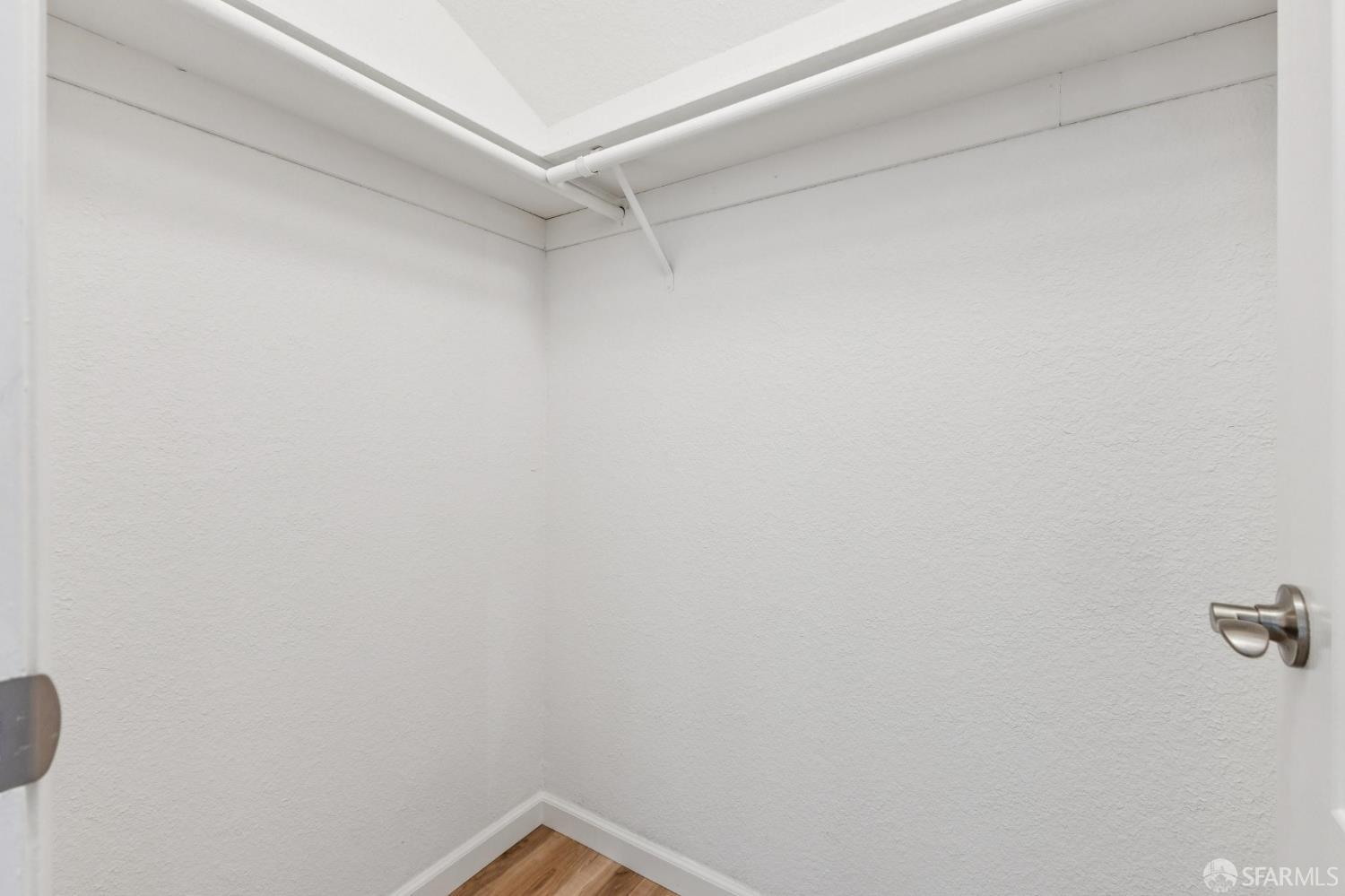 Detail Gallery Image 27 of 42 For 36931 Newark Blvd #E,  Newark,  CA 94560 - 2 Beds | 2/1 Baths