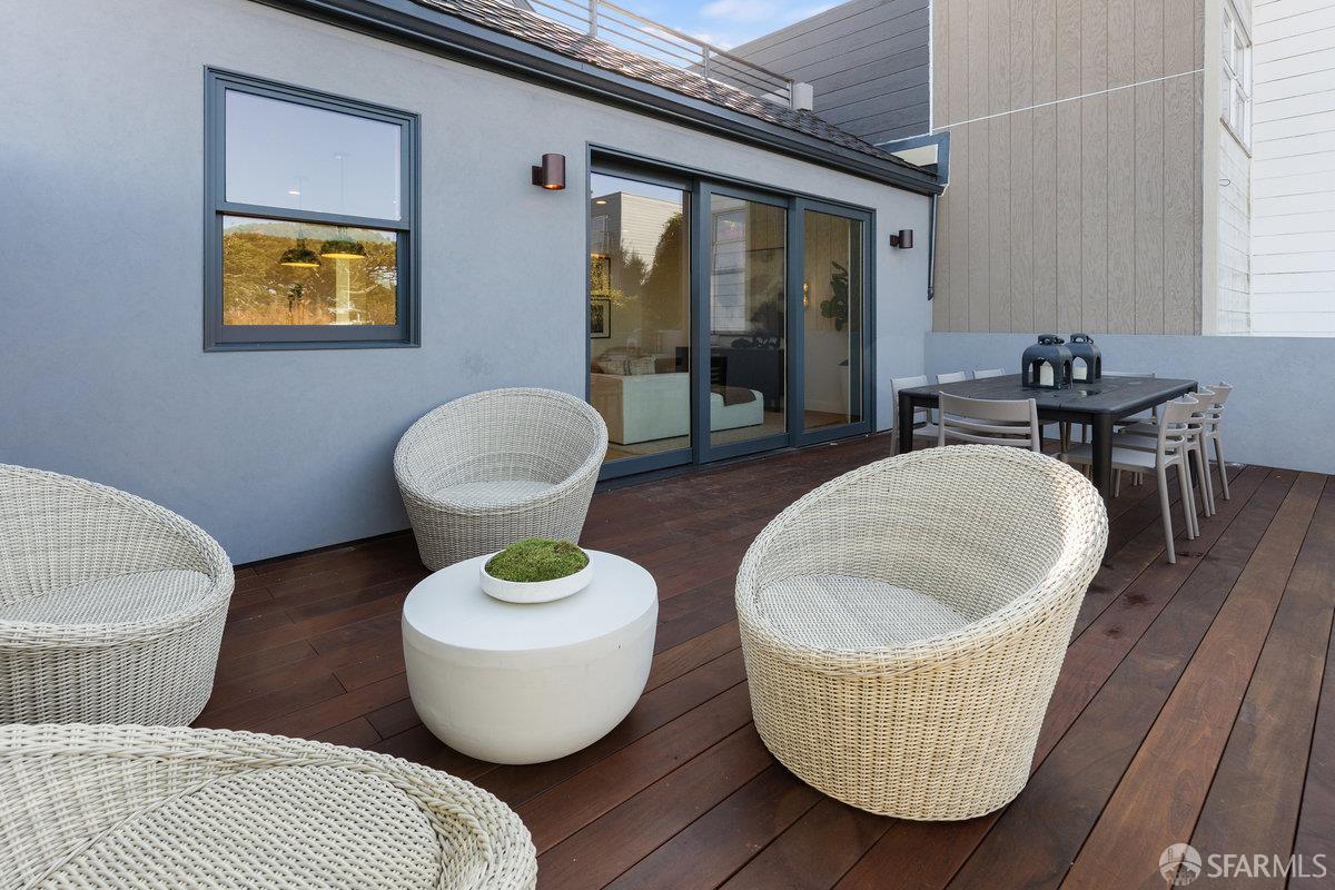 Detail Gallery Image 29 of 83 For 678 28th St, San Francisco,  CA 94131 - 4 Beds | 3/1 Baths