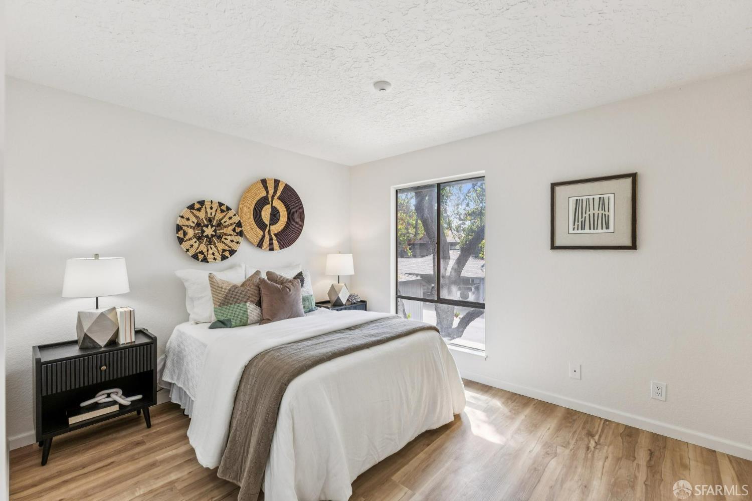 Detail Gallery Image 31 of 42 For 36931 Newark Blvd #E,  Newark,  CA 94560 - 2 Beds | 2/1 Baths