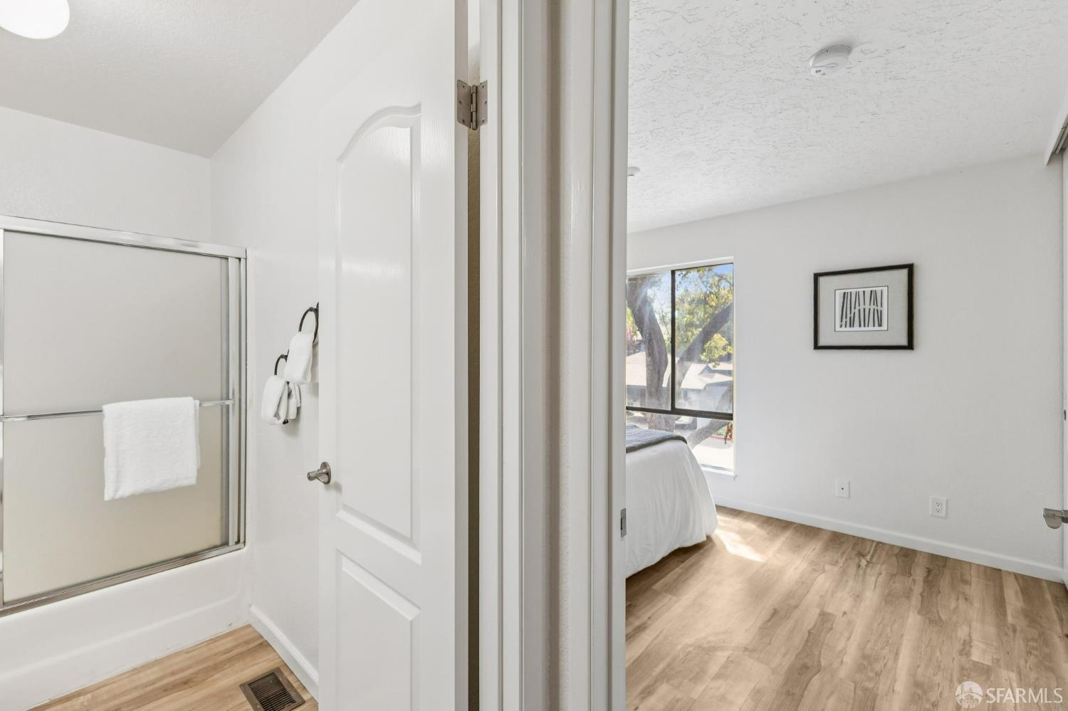 Detail Gallery Image 33 of 42 For 36931 Newark Blvd #E,  Newark,  CA 94560 - 2 Beds | 2/1 Baths