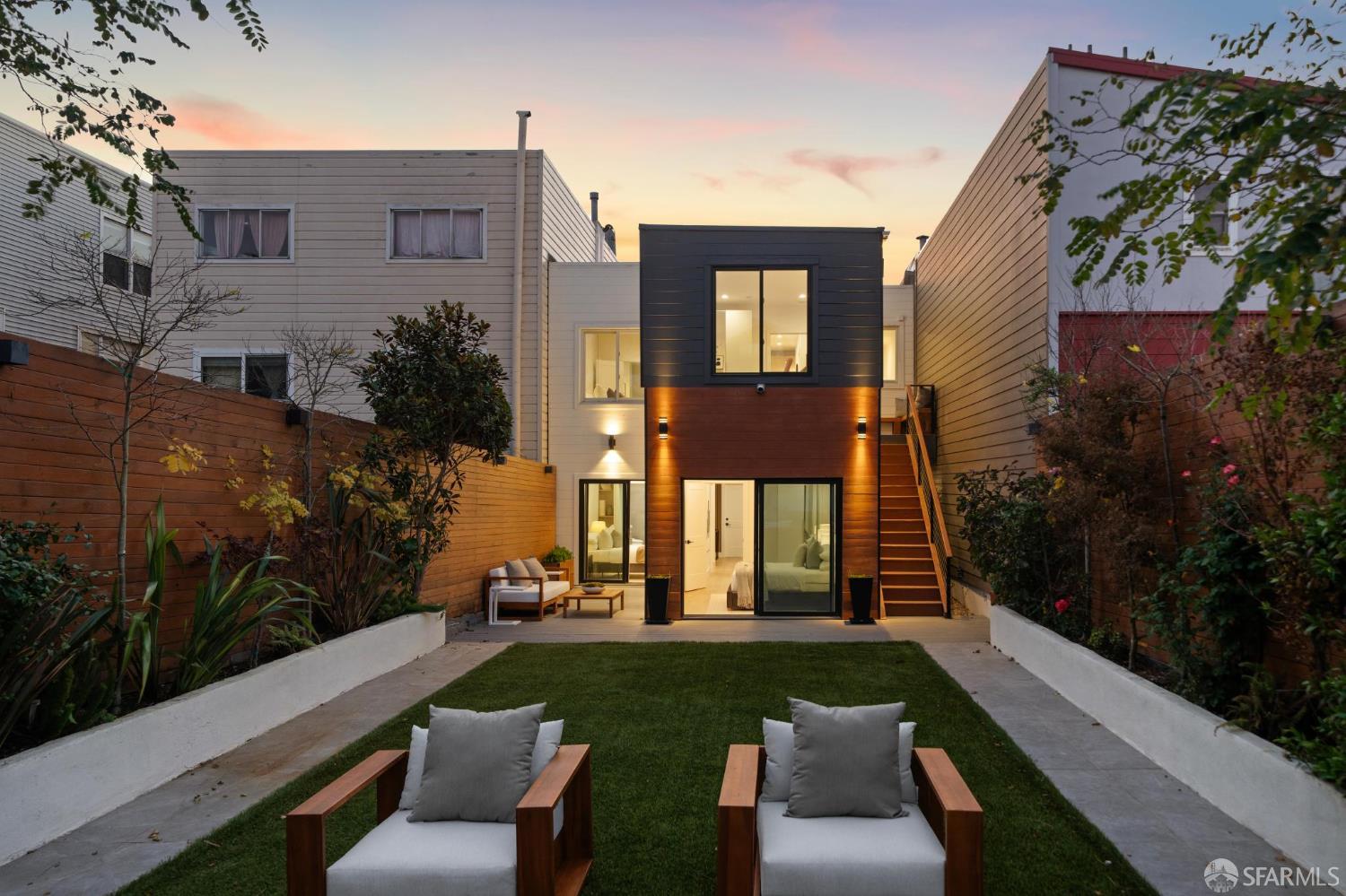 Detail Gallery Image 2 of 99 For 878 47th Ave, San Francisco,  CA 94121 - 4 Beds | 4 Baths