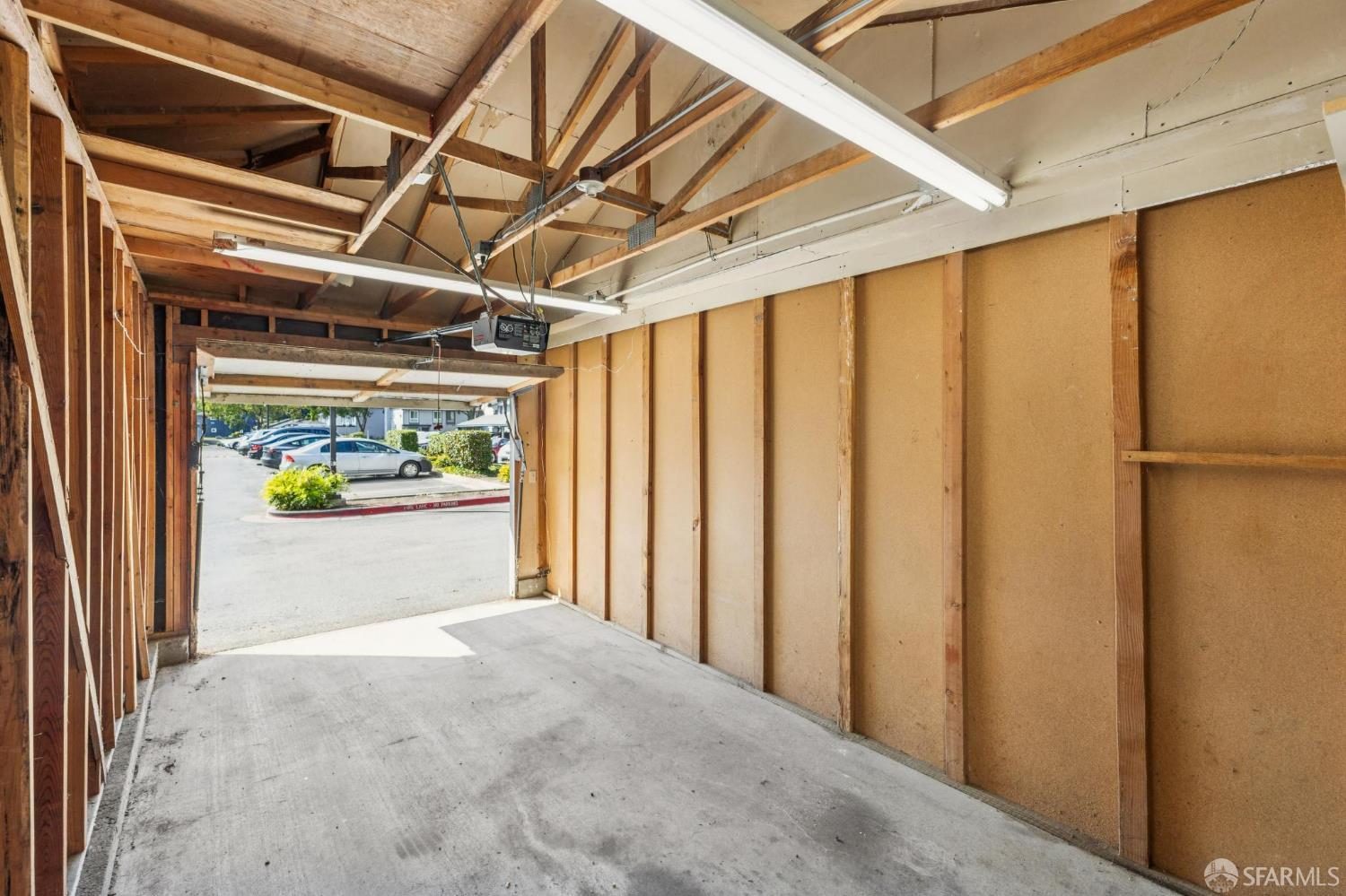 Detail Gallery Image 38 of 42 For 36931 Newark Blvd #E,  Newark,  CA 94560 - 2 Beds | 2/1 Baths