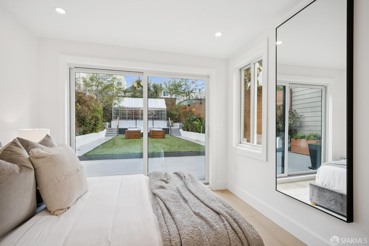 Detail Gallery Image 77 of 99 For 878 47th Ave, San Francisco,  CA 94121 - 4 Beds | 4 Baths