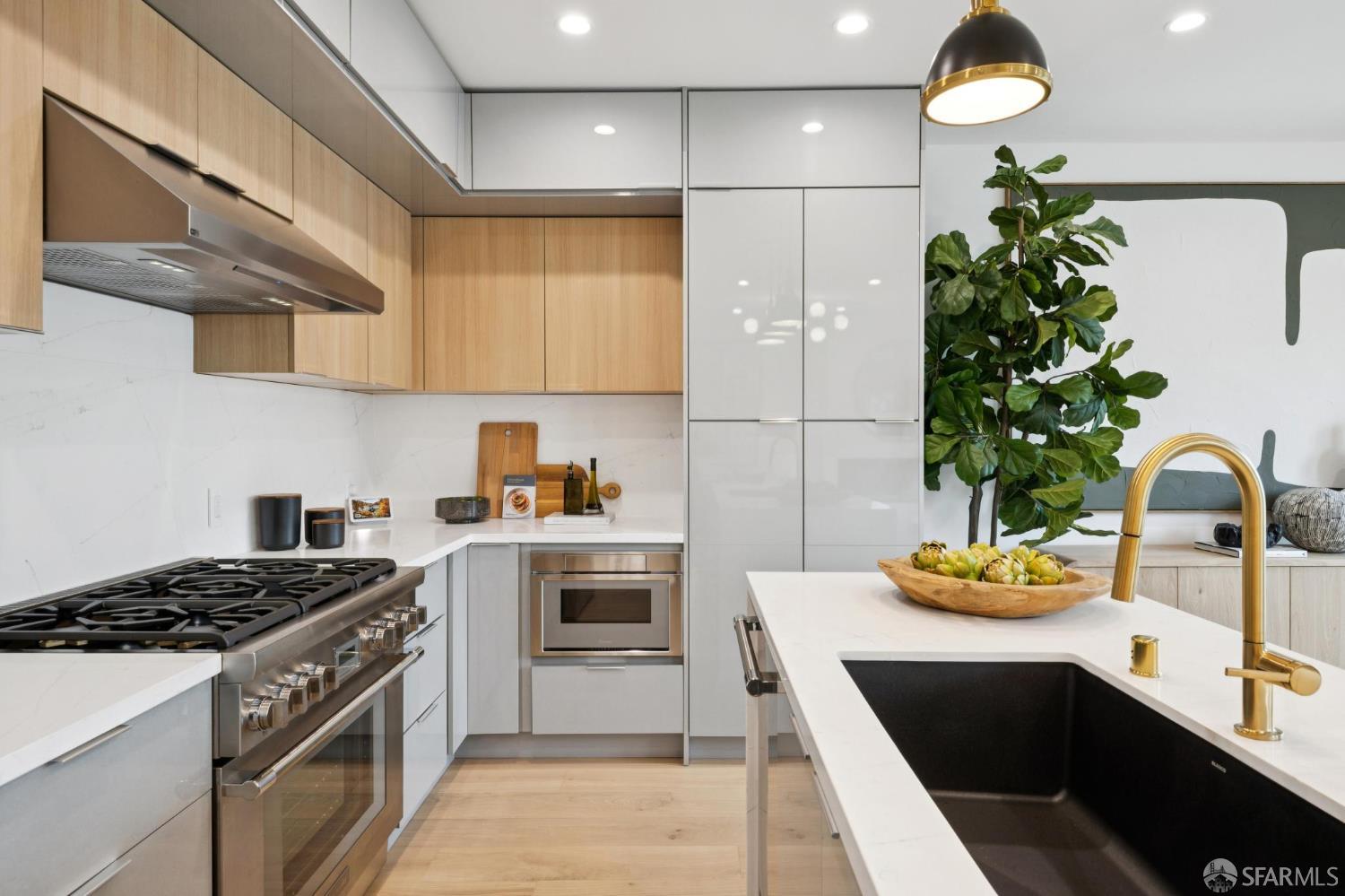 Detail Gallery Image 32 of 99 For 878 47th Ave, San Francisco,  CA 94121 - 4 Beds | 4 Baths