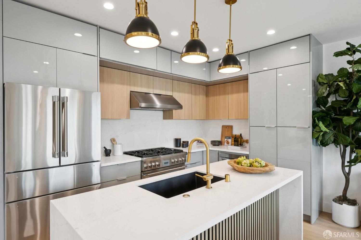 Detail Gallery Image 30 of 99 For 878 47th Ave, San Francisco,  CA 94121 - 4 Beds | 4 Baths