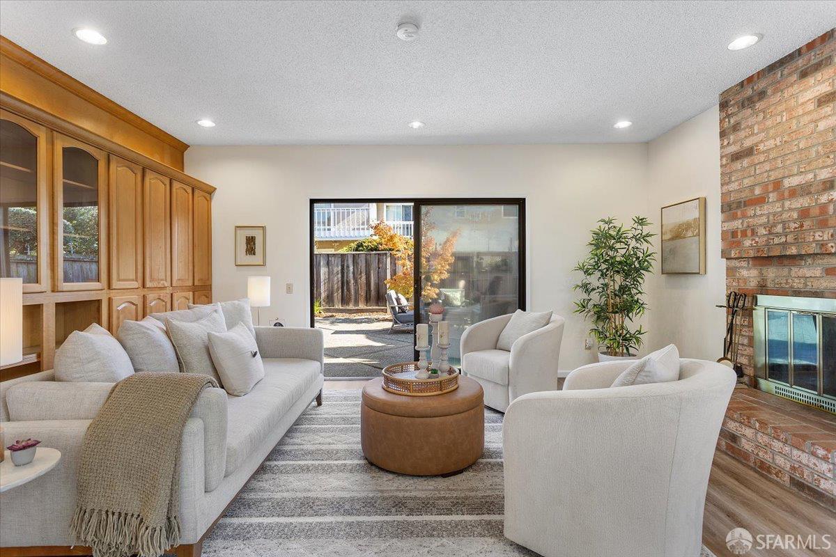 Detail Gallery Image 24 of 61 For 1336 Marlin Ave, Foster City,  CA 94404 - 3 Beds | 2 Baths