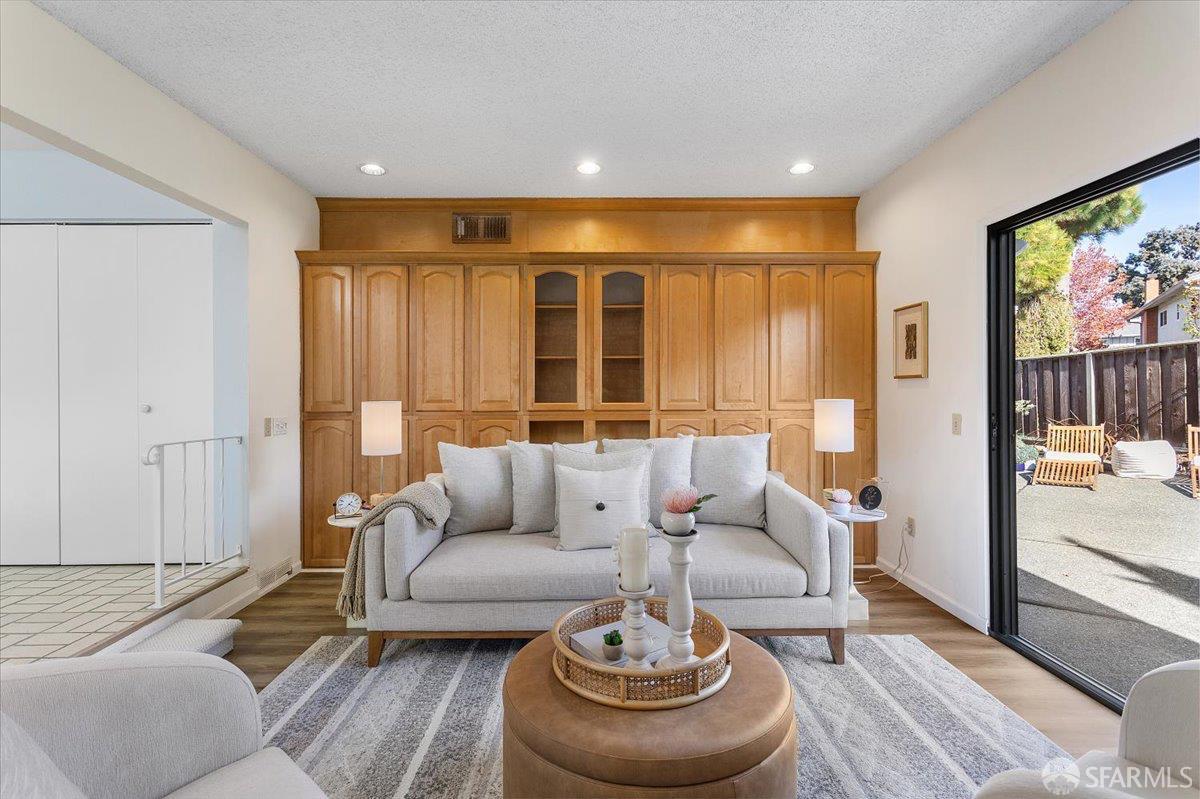 Detail Gallery Image 26 of 61 For 1336 Marlin Ave, Foster City,  CA 94404 - 3 Beds | 2 Baths