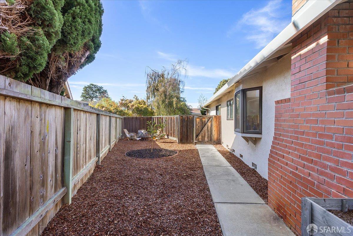 Detail Gallery Image 50 of 61 For 1336 Marlin Ave, Foster City,  CA 94404 - 3 Beds | 2 Baths