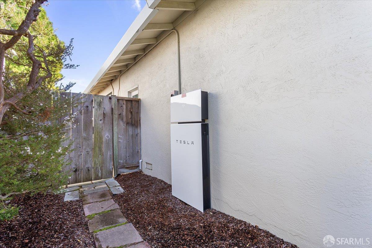 Detail Gallery Image 52 of 61 For 1336 Marlin Ave, Foster City,  CA 94404 - 3 Beds | 2 Baths