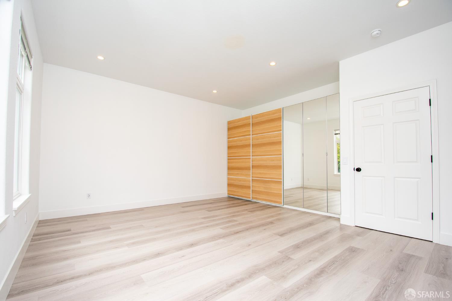 Detail Gallery Image 9 of 21 For 2825 Golden Gate Ave, San Francisco,  CA 94118 - 3 Beds | 2 Baths