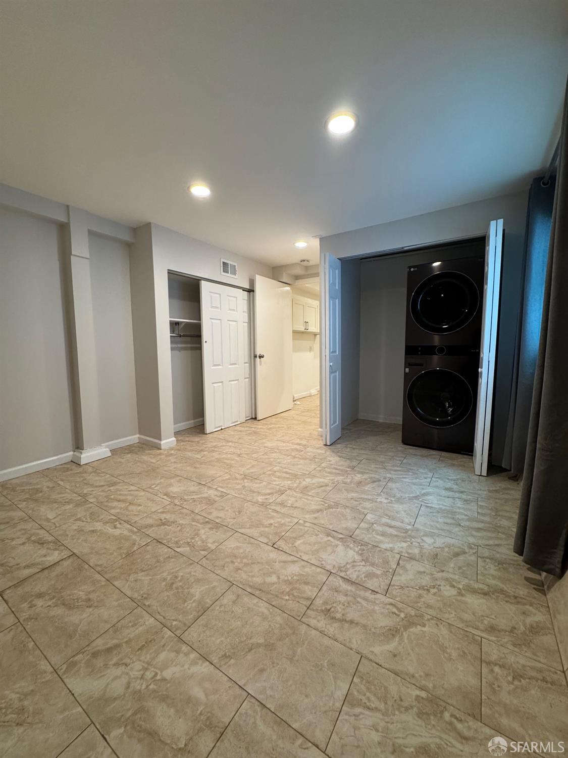 Detail Gallery Image 12 of 20 For 444 Higate Dr #LOWER,  Daly City,  CA 94015 - 3 Beds | 1/1 Baths