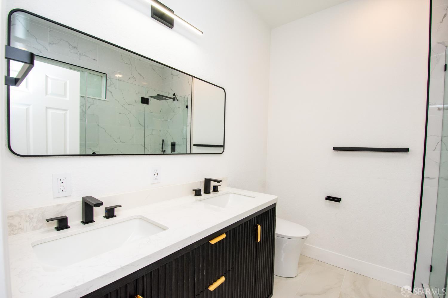 Detail Gallery Image 15 of 21 For 2825 Golden Gate Ave, San Francisco,  CA 94118 - 3 Beds | 2 Baths